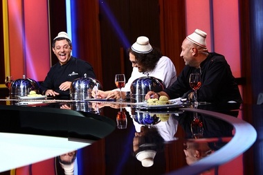 Emisiunea „Chefi la cuţite”, difuzată de Antena 1, marţi seară, a fost lider absolut de audienţă