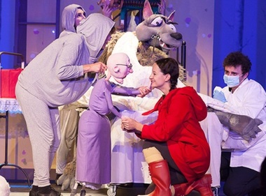 Premiera spectacolului ”Scufiţa roşie”, în regia lui Felix Alexa, va deschide Festivalul Internaţional al Teatrului Contemporan de Animaţie ImPuls 2017