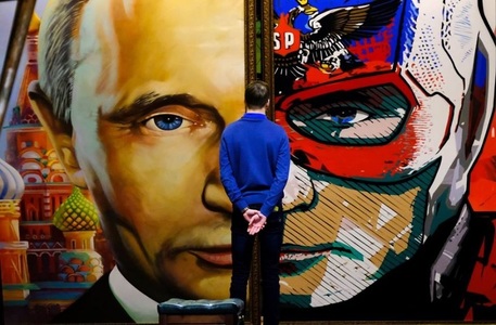Vladimir Putin, portretizat în expoziţia "Superputin" deschisă la Moscova