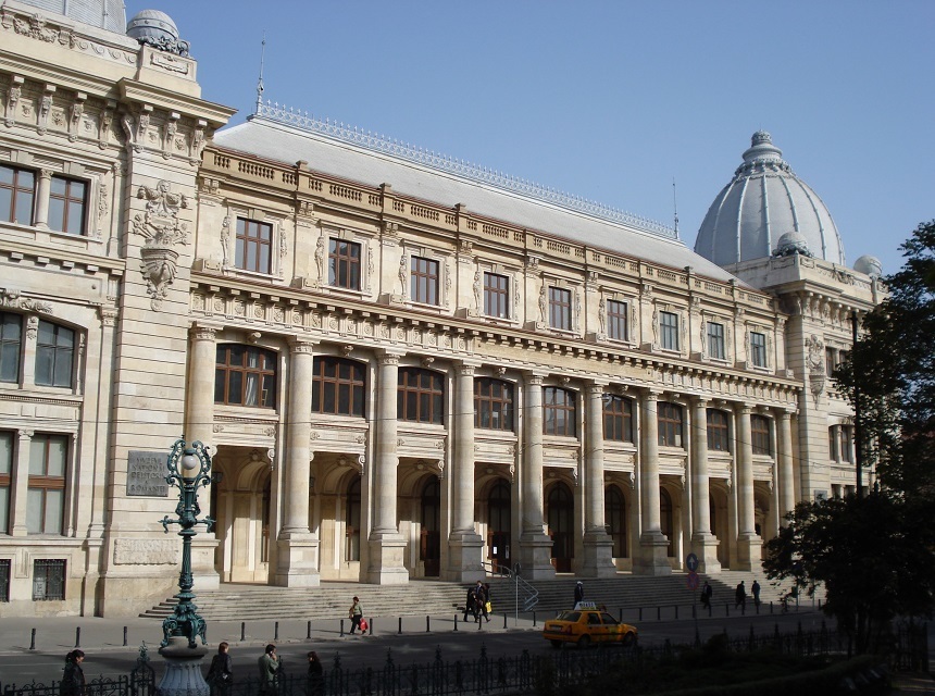 Însemnele Premiului Nobel care i-a fost acordat doctorului George Emil Palade, singurul român care a primit această distincţie, vor intra în patrimoniul MNIR