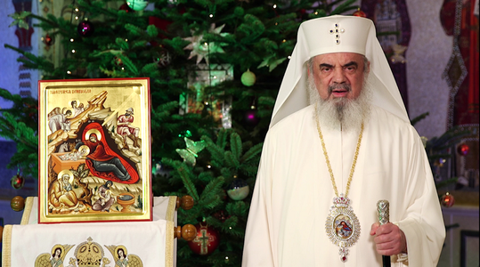 Patriarhul Daniel a transmis românilor un mesaj de Crăciun şi Anul Nou