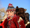 Obiceiuri şi superstiţii de Anul Nou la români: Jocul Ursului, Sorcova pentru sănătate şi tinereţe şi vâsc pentru noroc