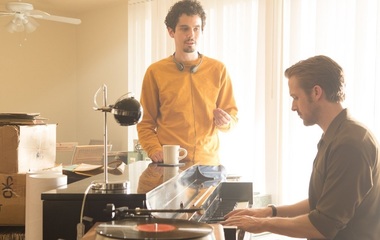 Cineastul Damien Chazelle, premiat cu Oscar pentru „La La Land”, va scrie şi regiza un serial pentru Apple