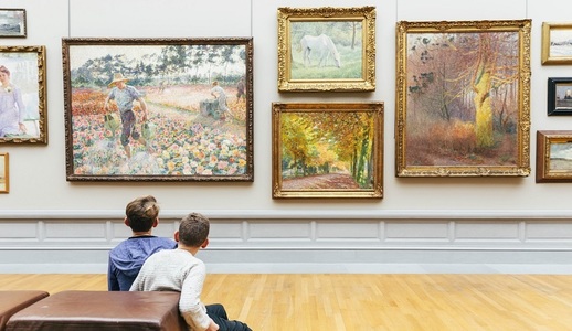 Directoarea Muzeului de Artă din Gent a fost suspendată din funcţie după ce a minţit în legătură cu provenienţa unor tablouri ruseşti