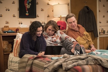 Record - Premiera noului sezon al serialului „Roseanne” a înregistrat 25 de milioane de telespectatori

