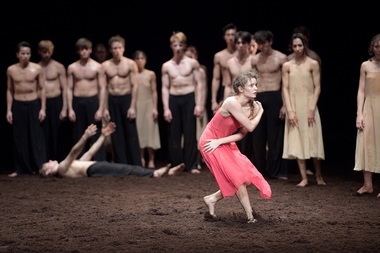 Olivier Awards 2018 - Balerina Francesca Velicu, premiată pentru rolul din „Le Sacre Du Printemps”. Musicalul „Hamilton”, cele mai multe trofee
