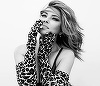 Cântăreţii country Shania Twain şi Jake Owen vor fi gazdele unei competiţii muzicale a USA Network

