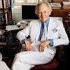 Scriitorul american Tom Wolfe, figură a "noului jurnalism", a murit la vârsta de 88 de ani