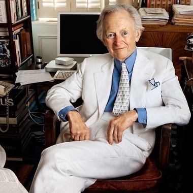 Scriitorul american Tom Wolfe, figură a "noului jurnalism", a murit la vârsta de 88 de ani