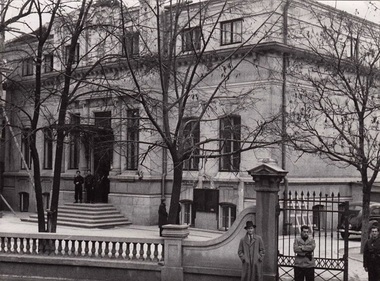 Casa prinţului Gheorghe Cantacuzino, demolată ilegal. Asociaţia Salvaţi Bucureştiul va cere reconstruirea imobilului