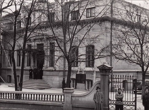 Casa prinţului Gheorghe Cantacuzino, demolată ilegal. Asociaţia Salvaţi Bucureştiul va cere reconstruirea imobilului