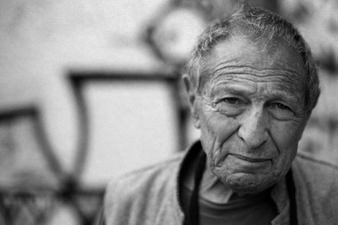 David Goldblatt, una dintre marile figuri ale fotografiei sud-africane, a murit la vârsta de 87 de ani