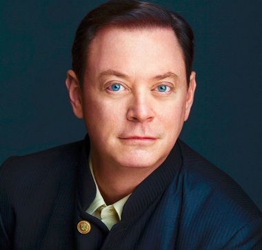 Scriitorul Andrew Solomon, în dialog cu cititorii români despre transformări cruciale ale lumii în ultimul sfert de veac