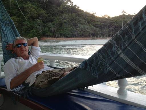 Primetime Emmy - Anthony Bourdain, nominalizat postum pentru „Parts Unknown”
