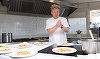 National Geographic pregăteşte programe speciale cu actorul Jeff Goldblum şi chef Gordon Ramsay

