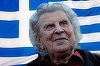 Compozitorul Mikis Theodorakis a fost externat şi starea sa de sănătate este ameliorată