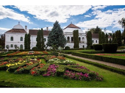 Castelul Wessélenyi din Jibou, cel mai mare ansamblu baroc din Transilvania, scos la vânzare - valoarea, estimată între 1.500.000 - 1.700.000 de euro