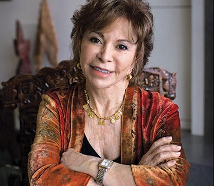 Isabel Allende, primul autor de limbă spaniolă recompensat cu medalia National Book Award