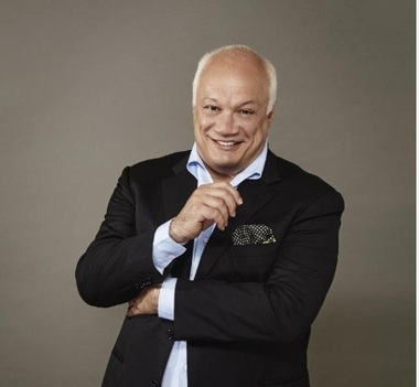 Scriitorul şi dramaturgul Eric-Emmanuel Schmitt va fi prezent în FNT, în perioada 24-26 octombrie