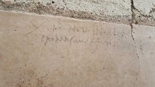 Pompei: O inscripţie recent descoperită schimbă data erupţiei vulcanului Vezuviu din august în octombrie 