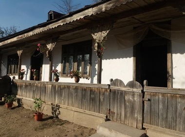 REPORTAJ - "Moromeţii 2", un "cântec de lebădă" adunat din tăceri şi priviri, din ce încasează personajul principal de la familie, de la viaţă - FOTO