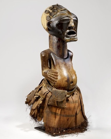 Franţa va restitui "fără întârziere" statului Benin 26 de opere de artă