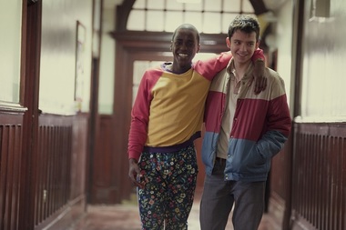 "Sex education", un nou serial de comedie produs de Netflix, va fi lansat pe 11 ianuarie