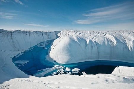 Gheaţa din Antarctica se topeşte de şase ori mai repede decât în anii 1970, potrivit unor noi cercetări