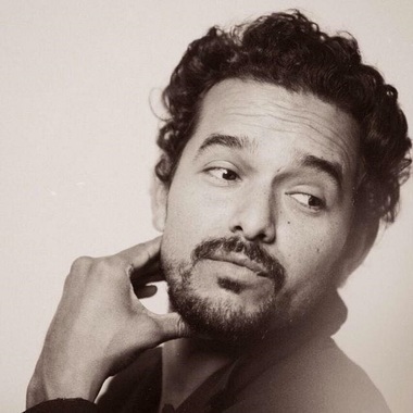 Actorul care îl interpretează pe "El Chapo" în serialul "Narcos", difuzat de Netflix, a fost prezent la procesul narcotraficantului