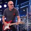 Pete Townshend, chitaristul formaţiei The Who, va publica primul roman în noiembrie 
