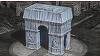 Arcul de Triumf, unul dintre monumentele emblematice ale Parisului, va fi în întregime "împachetat" în 2020 de artistul Christo