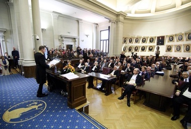 Ioan Aurel Pop, la aniversarea Academiei Române: Ca să reflecţi bine ţara este nevoie ca acel bine să existe în realitate
