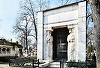 Monumentul funerar al colonelului Paul Străjescu din Cimitirul Bellu, scos la vânzare de la 55.000 de euro
