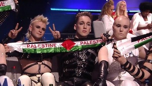 Eurovision 2019 - Madonna îşi apără show-ul cu mesaj politic. Grupul islandez Hatari ar putea fi pedepsit pentru afişarea de însemne palestiniene