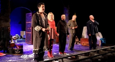 Mihai Călin: Teatrele, afectate de tăierile bugetare. Nu mai sunt bani de producţii