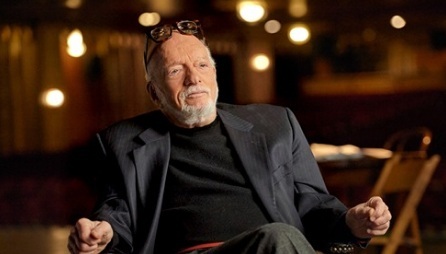 Producătorul şi regizorul Harold Prince, cunoscut pentru montările de pe Broadway, a murit