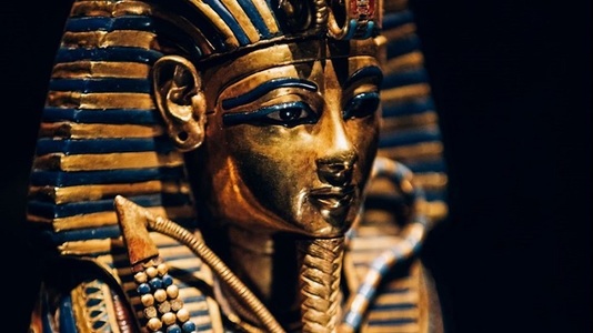 Expoziţia dedicată lui Tutankhamon, record de vizitatori în Franţa