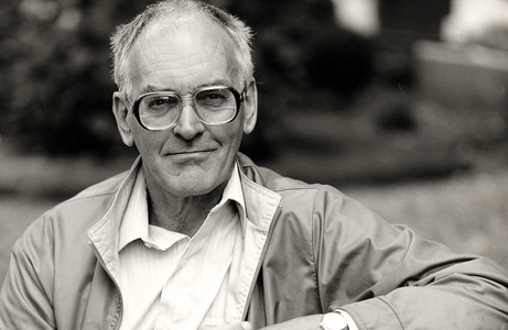 Dramaturgul britanic Peter Nichols a murit la vârsta de 92 de ani