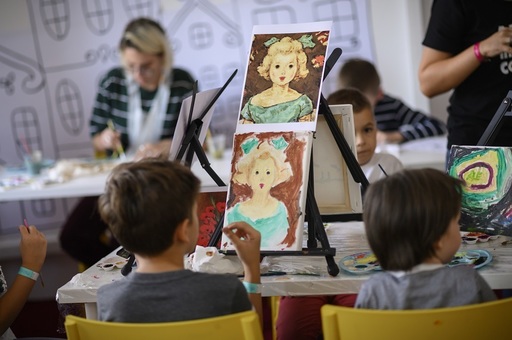 Peste 38.000 de vizitatori la ediţia din 2019 Art Safari Bucureşti