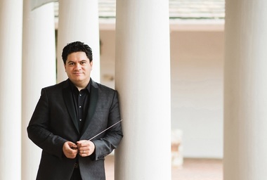 Dirijorul Cristian Măcelaru şi violoncelistul Andrei Ioniţă, alături de Orchestra Naţională a Belgiei, în concerte la Palatul Bozar