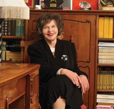 Una dintre cele mai longevive actriţe de teatru din lume, Stoyanka Mutafova, a murit la vârsta de 97 de ani