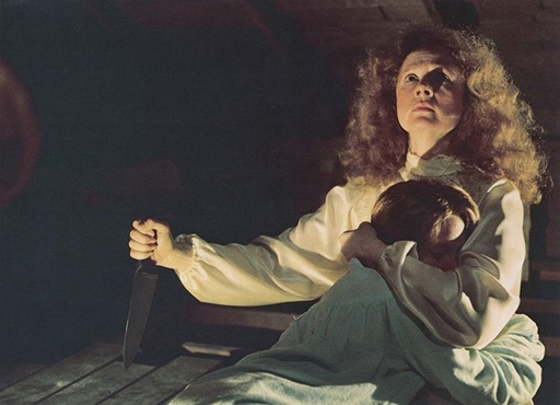 Romanul „Carrie” al lui Stephen King, adaptat pentru micile ecrane