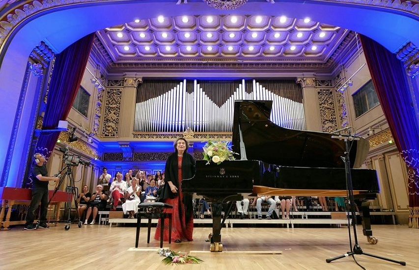 Pianista Elisabeth Leonskaja, invitată în anul "Beethoven 250" la Filarmonica "George Enescu"