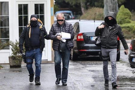 Slovacia - 13 judecători de rang înalt implicaţi în asasinarea jurnalistului Jan Kuciak, arestaţi