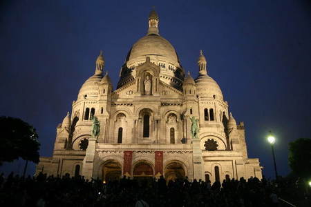 Bazilica Sacré-Cœur din Paris a fost închisă pentru prima dată în istorie