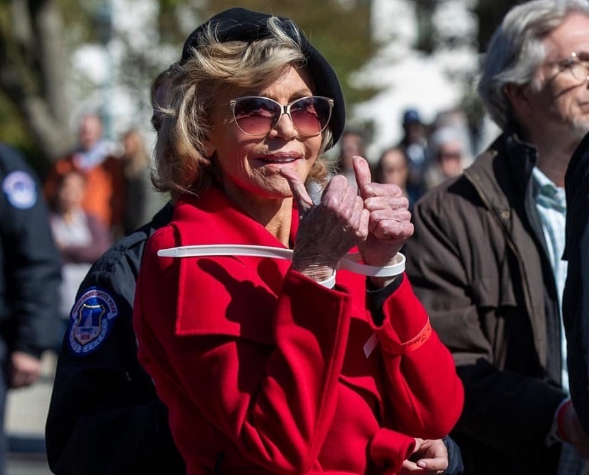 Jane Fonda continuă online seria de proteste faţă de măsurile ce trebuie luate cu privire la schimbările climatice