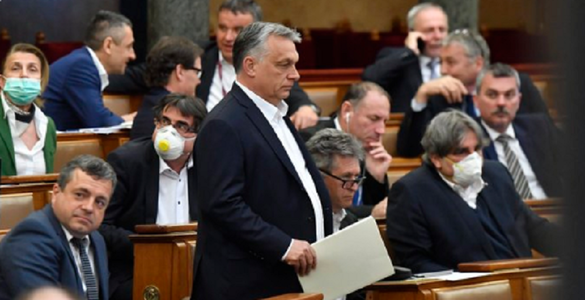 Jurnalişti ungari critică o nouă lege a lui Viktor Orban care va îngreuna relatările despre pandemie şi i-ar putea trimite la închisoare