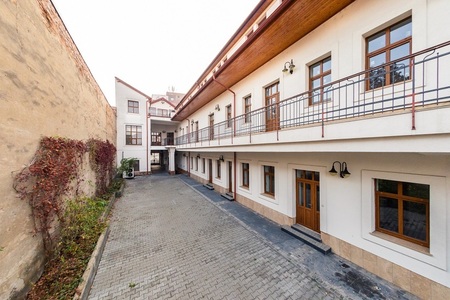 Vila familiei nobiliare Potoczky, estimată la peste 2 milioane de euro, scoasă la vânzare