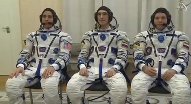 Un echipaj spaţial a părăsit Terra pentru Staţia Spaţială Internaţională în plină pandemie - VIDEO