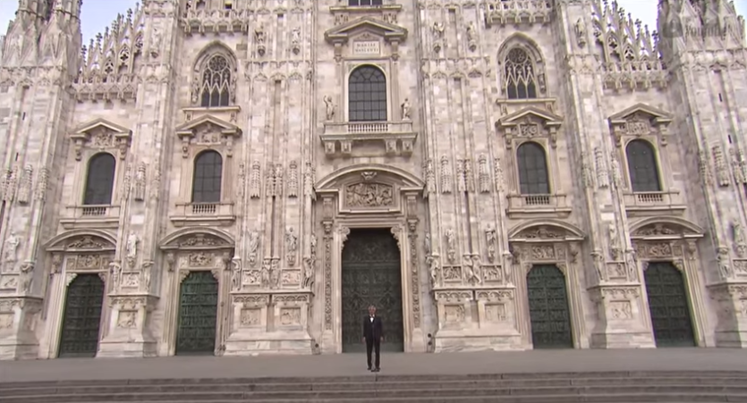Recitalul susţinut de Andrea Bocelli la Domul din Milano, urmărit de peste 30 de milioane de utilizatori YouTube